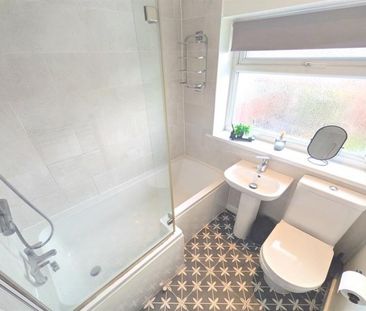 3 Bedroom Semi Detached To Let - Photo 4