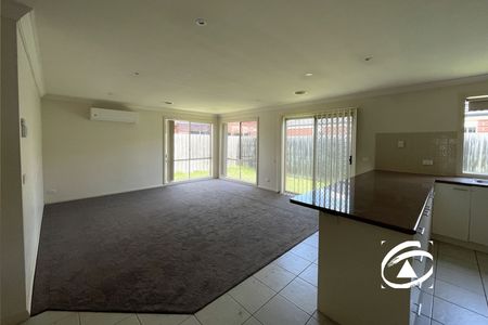 73 Melzak Way, 3806, Berwick Vic - Photo 5