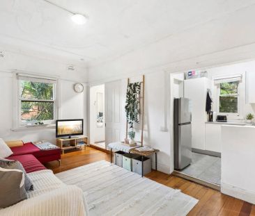 6/17 Eustace Street, Manly. - Photo 2