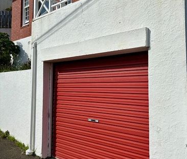 Sun, views, contemporary, 3 Bed, 2 Bath Home - Photo 3