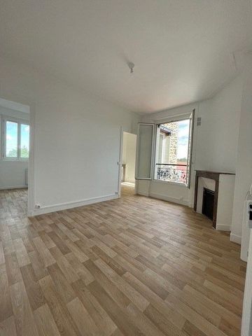 Location Appartement Le Raincy 93340 - Photo 2