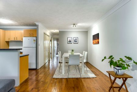 Ground floor apartment, right in the heart of New Farm! - Photo 2