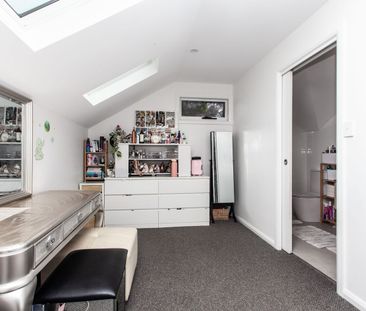 FOUR BEDROOM HOUSE - Photo 5