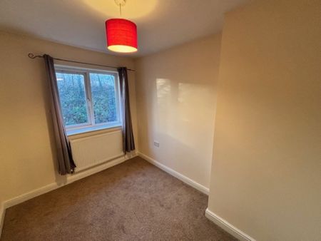 St Michaels Close, Preston - Photo 2