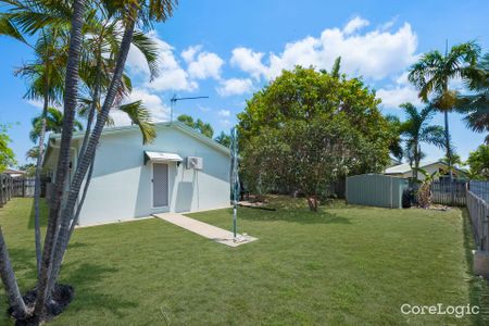 4 St Ives Street, Mount Louisa. - Photo 3