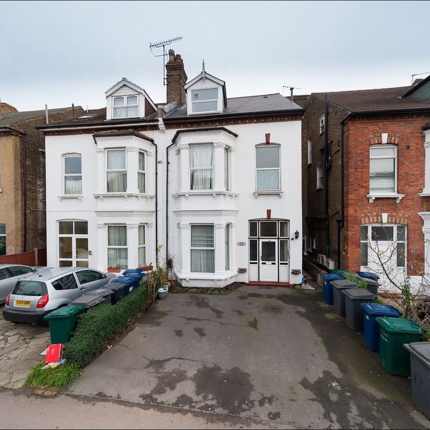 Claremont Road, Cricklewood, London, NW2 - Photo 1