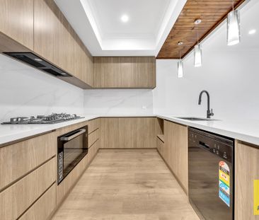 Luxury Upgrades, Unmatched Elegance - A Home That Inspires - Photo 1