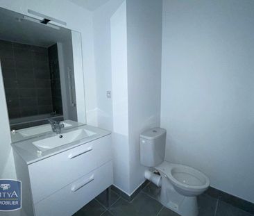 Location Appartement 2 pièces 40m² CARPENTRAS 84200 - Photo 3