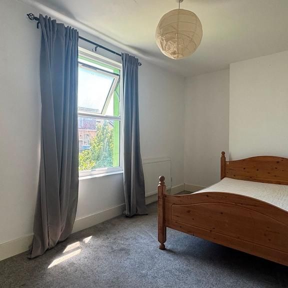 4 bedroom house to rent - Photo 1