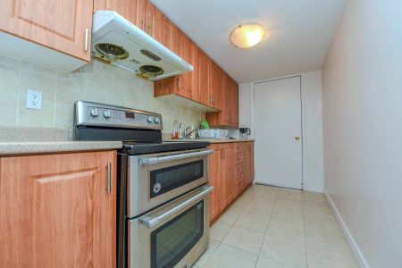 For Lease - 5278 Pedalina Drive Unit# BSMT Apartment, Mississauga, Ontario - Photo 5