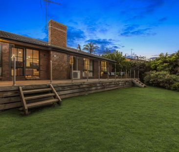 4 Shannon Way Berwick VIC - Photo 1