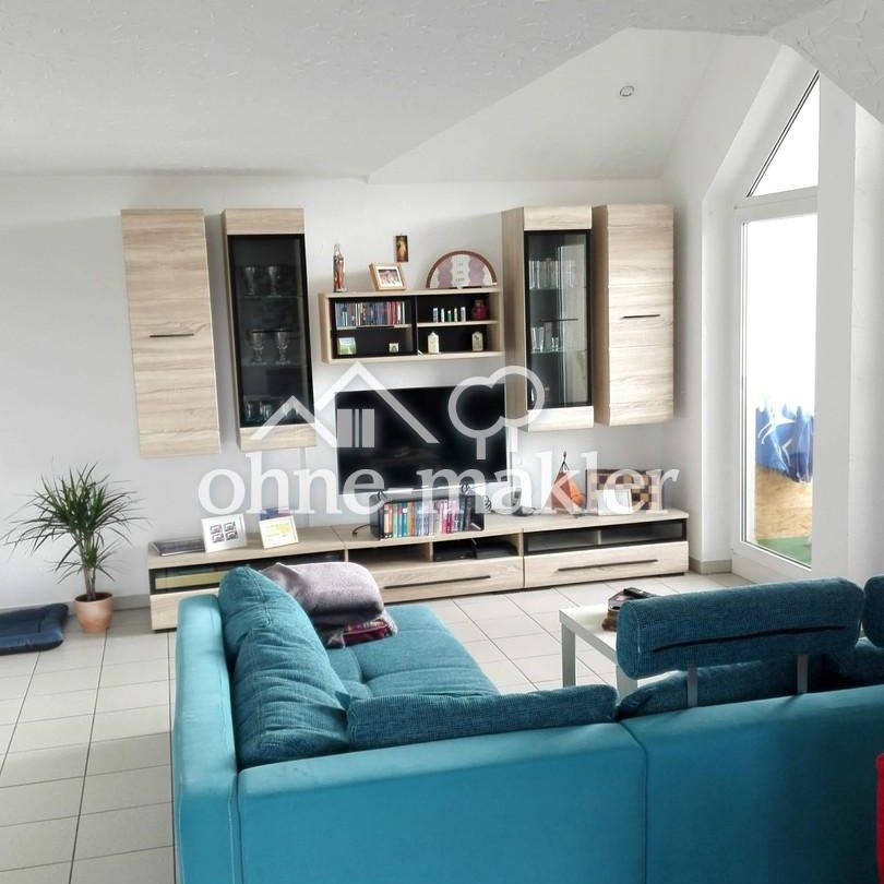 Helle 3-Zimmerwohnung mit großzügigem Wohn-/Essbereich! - Photo 1