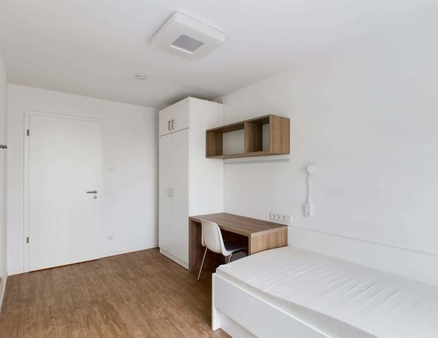 Students Only - Private room in shared apartment for 3 students, Near HTW university - Foto 1