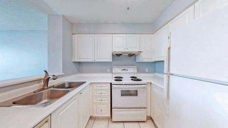 For Lease - 11 Lee Centre Drive Unit# 1505, Toronto, Ontario - Photo 5