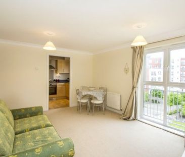 Seager Way, Poole - Photo 2