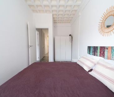 Carrer de Santa Anna, Barcelona, Catalonia 08002 - Photo 6