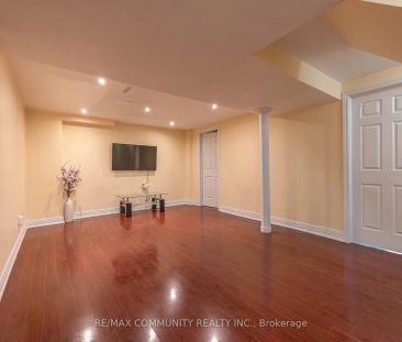 3 GROSBEAK CRESCENT - Photo 2