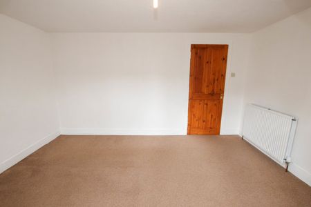 27c Old Road, AB54 8JH, Huntly - Photo 2