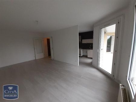 Location Appartement 3 pièces 63m² FONTAINE 38600 - Photo 2
