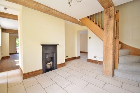 3 bedroom cottage to rent - Photo 2