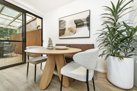 Wonderfully Renovated Three Bedroom Townhouse in Peaceful Complex - Photo 4