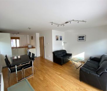 33 Cluain Shee, Aikens Village, Sandyford, Dublin 18 - Photo 1