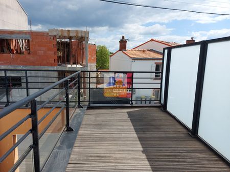 Location Appartement 1 pièce 24m² - Photo 3