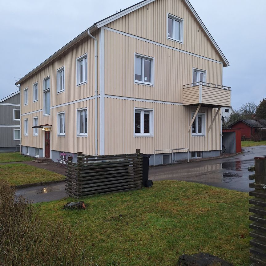 Lidhemsgatan 10 - Foto 1