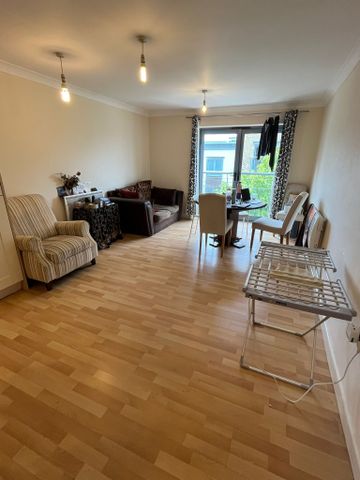 2 bed flat to rent in Quayside Drive - Photo 2