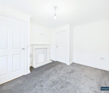 2 bedroom semi-detached house to rent - Photo 3