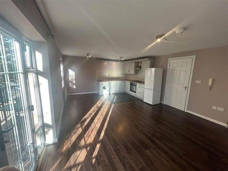 Apt 19 The Courtyard, 222 Castlereagh Road, Belfast, BT5 5FZ - Photo 2