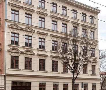 Perfekt für 2! + Lift + Balkon + dunkles Parkett + Fußbodenheizung ... - Foto 1