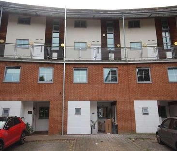 Windmill Road, Slough, SL1 - Photo 6