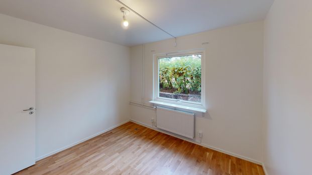 Hjortmossegatan, Trollhättan - Photo 1