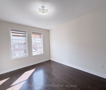 For Lease - 10 Porter Avenue Unit# 53, Vaughan, Ontario - Photo 2