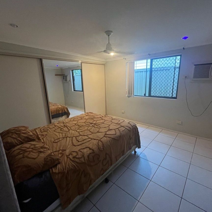 Cairns North - Photo 1