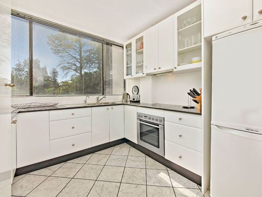 &ast;&ast; Deposit Taken&comma; &dollar;725&sol;Wk &ast;&ast; - Photo 1