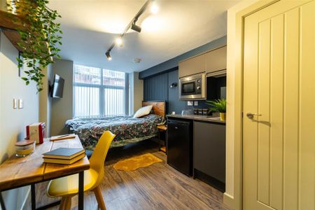 6 bedroom house to rent - Photo 3