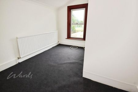 4 bedroom terraced house to rent - Photo 4