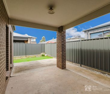 4 Bedroom Beauty - Photo 4