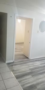 For Lease - 103 Radley Street, Vaughan, Ontario - Photo 4