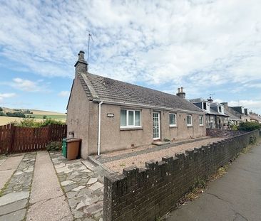Main Street, Dairsie - Photo 1