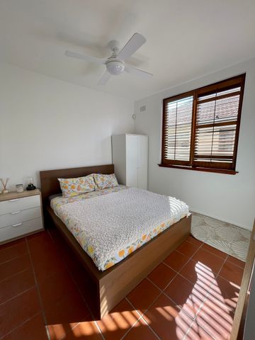 Bondi Beach - Photo 5