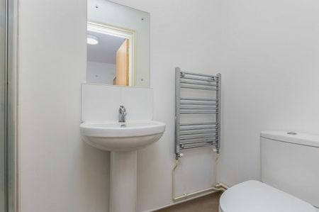 Guildhall Walk, Portsmouth - Photo 5