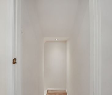 For Lease - 51 Cheevers Road, Brantford, Ontario - Photo 1