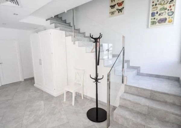 Alquiler de casa de pueblo en Calle Roble, 231