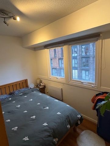 2 Bed Flat, Ferrymans Court, BS2 - Photo 3