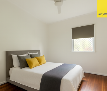 Charming family home - Photo 3