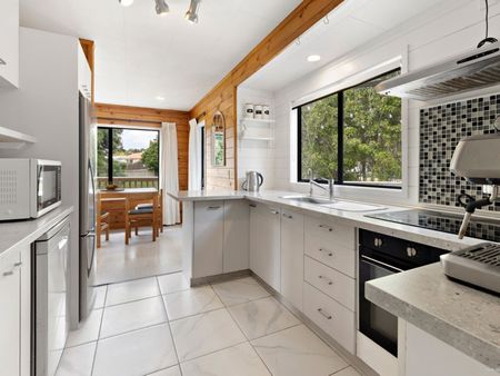 Waiuku, 6 Rossiter Road - Photo 3