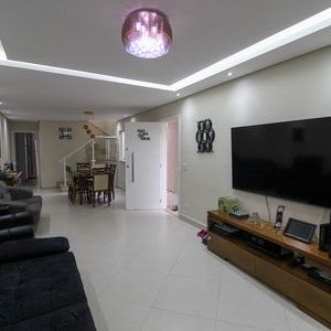 Casa para alugar com 120m², 3 quartos e 4 vagas - Foto 1
